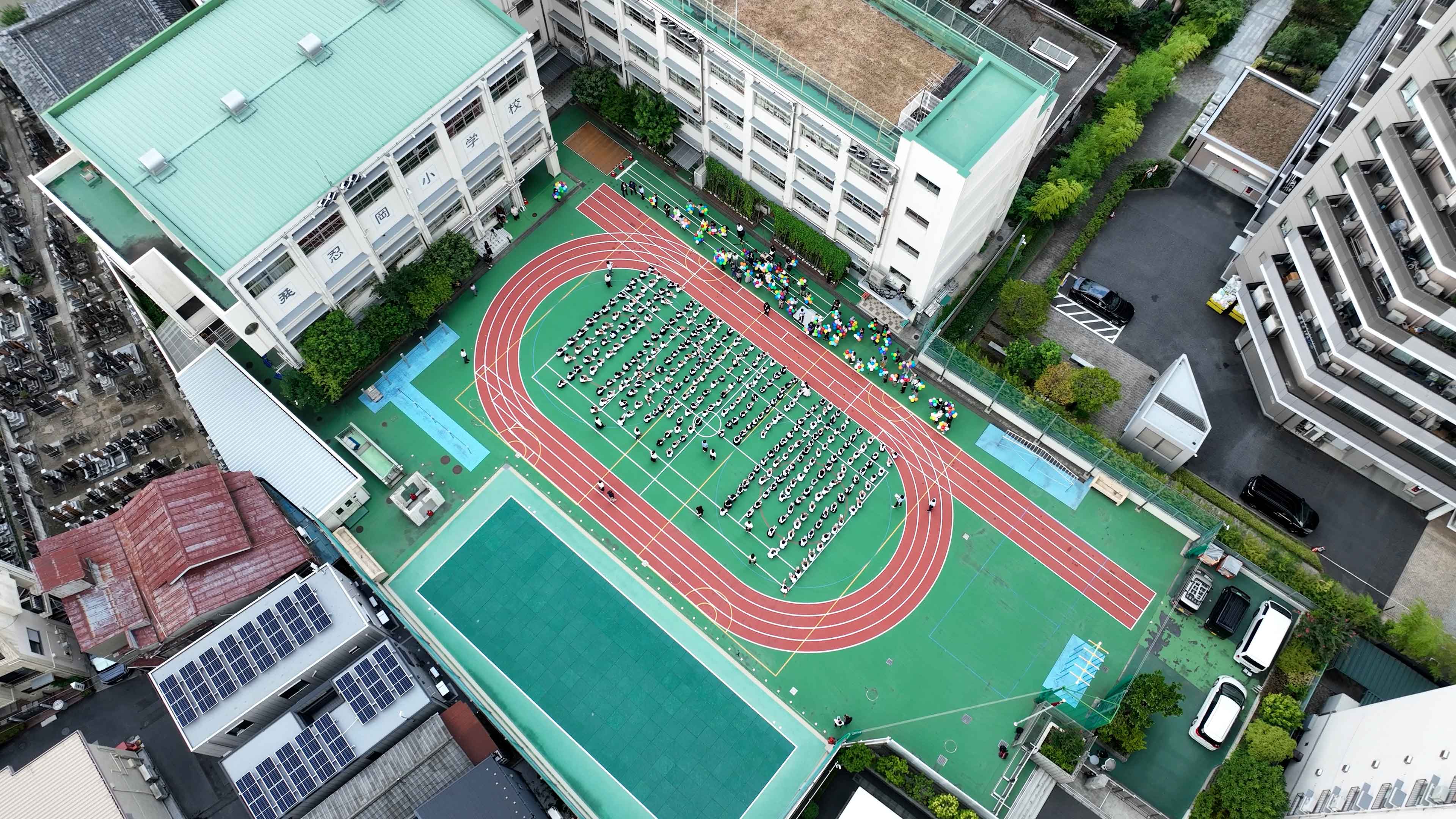 「周年イベントのドローン撮影」